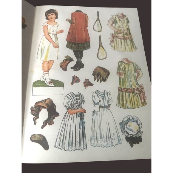 Antique Edwardian Paper Dolls Book By Dover 1975 Edition Reprinted From 1908/191 - Picture 5 of 10